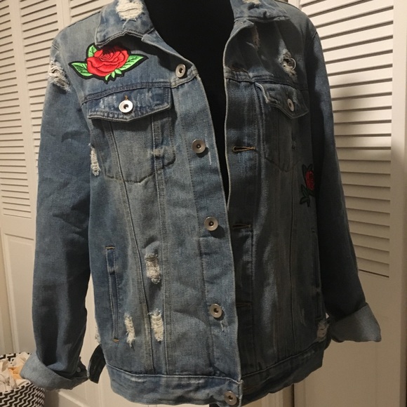 Guess Jean Jacket❤️💙 - Picture 2 of 5
